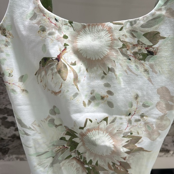 Express Body Contour Floral Texture Square Neck Body Suit NWOT - Picture 6 of 6